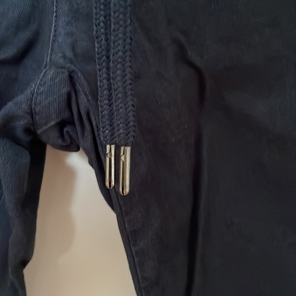 Navy drawstring short - Picture 3 of 5